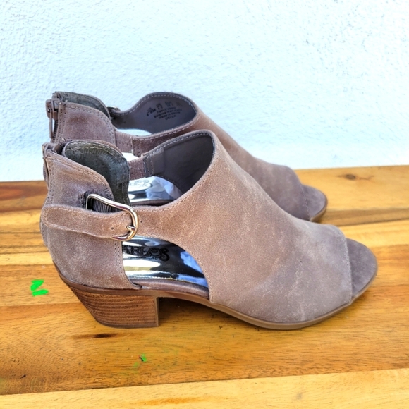 Carlos By Carlos Santana Della Doe Ankle Boot Women's Size 6.5 - Picture 12 of 16